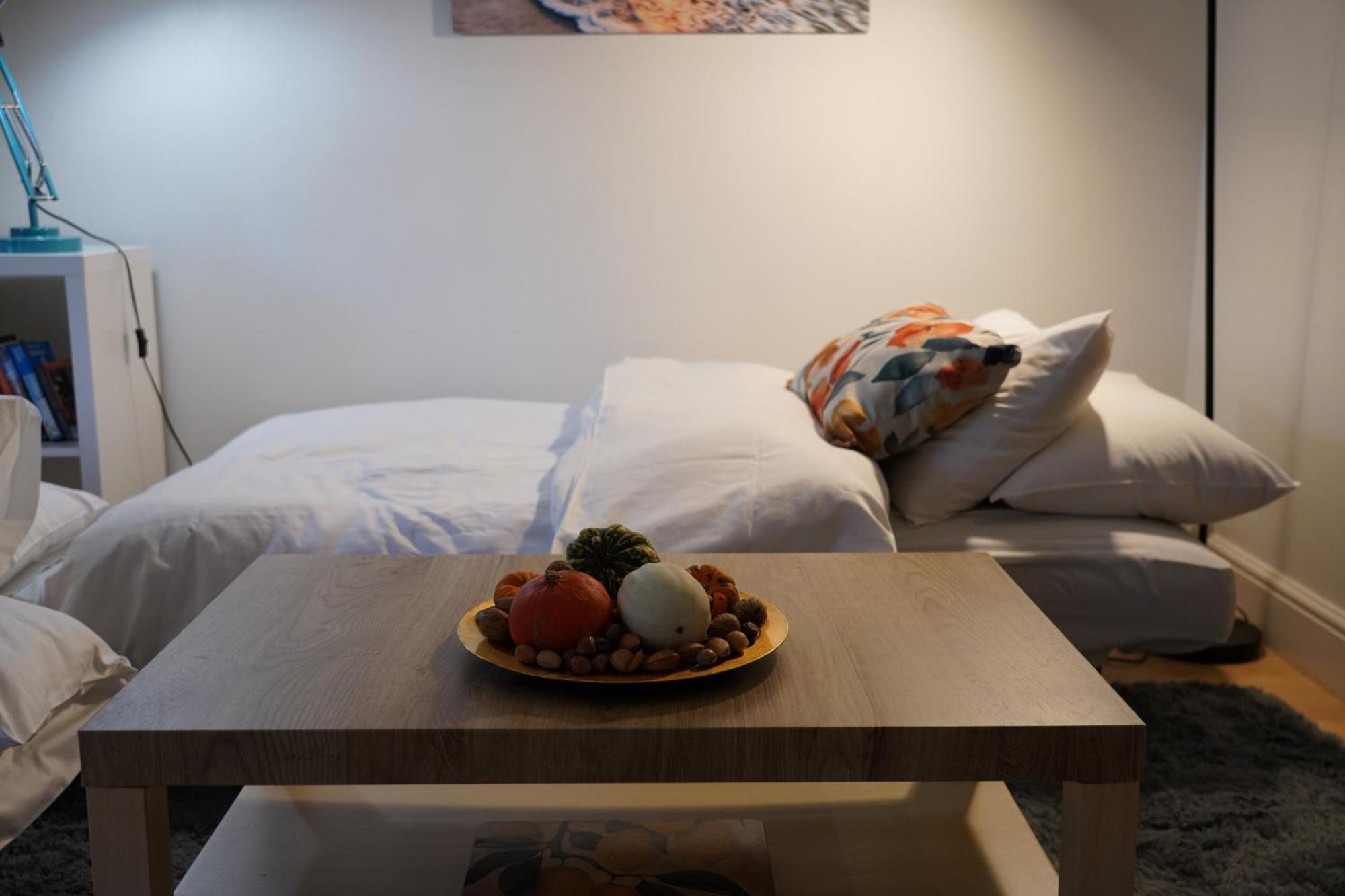 The Cosy Bay Near Tower Bridge London
