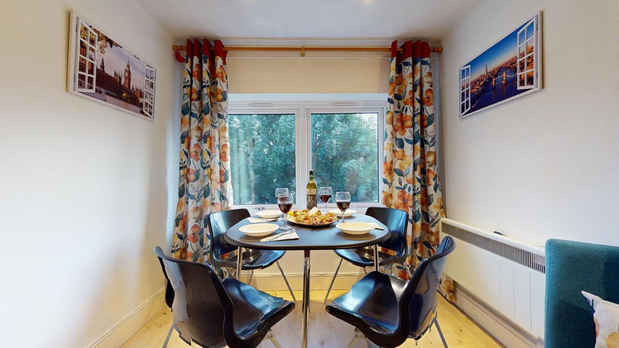 Apartment The Cosy Bay Near Tower Bridge