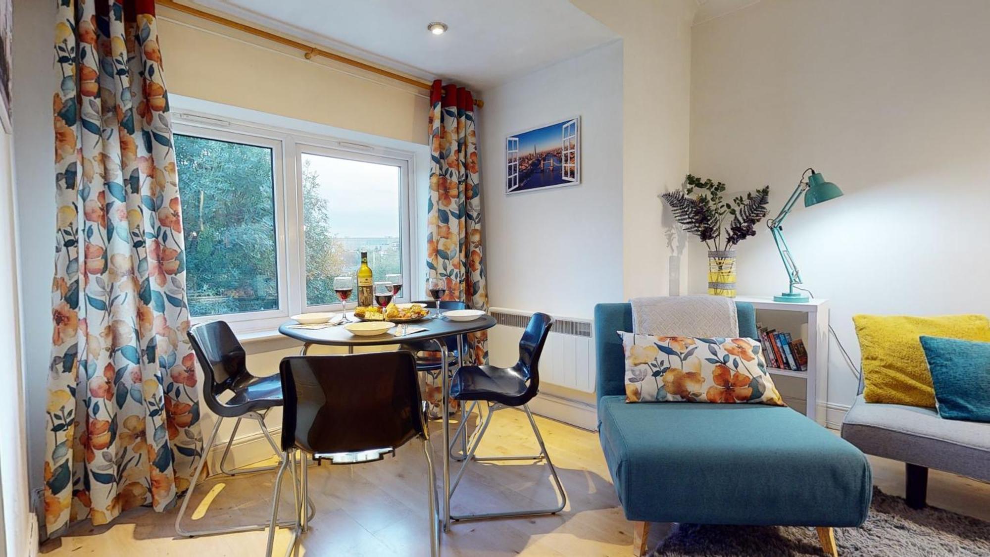 The Cosy Bay Near Tower Bridge Apartment *