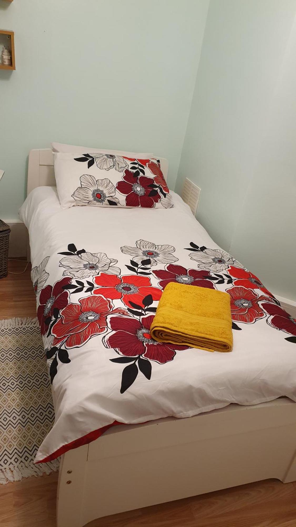 Guest house Private Single Guest Sleep