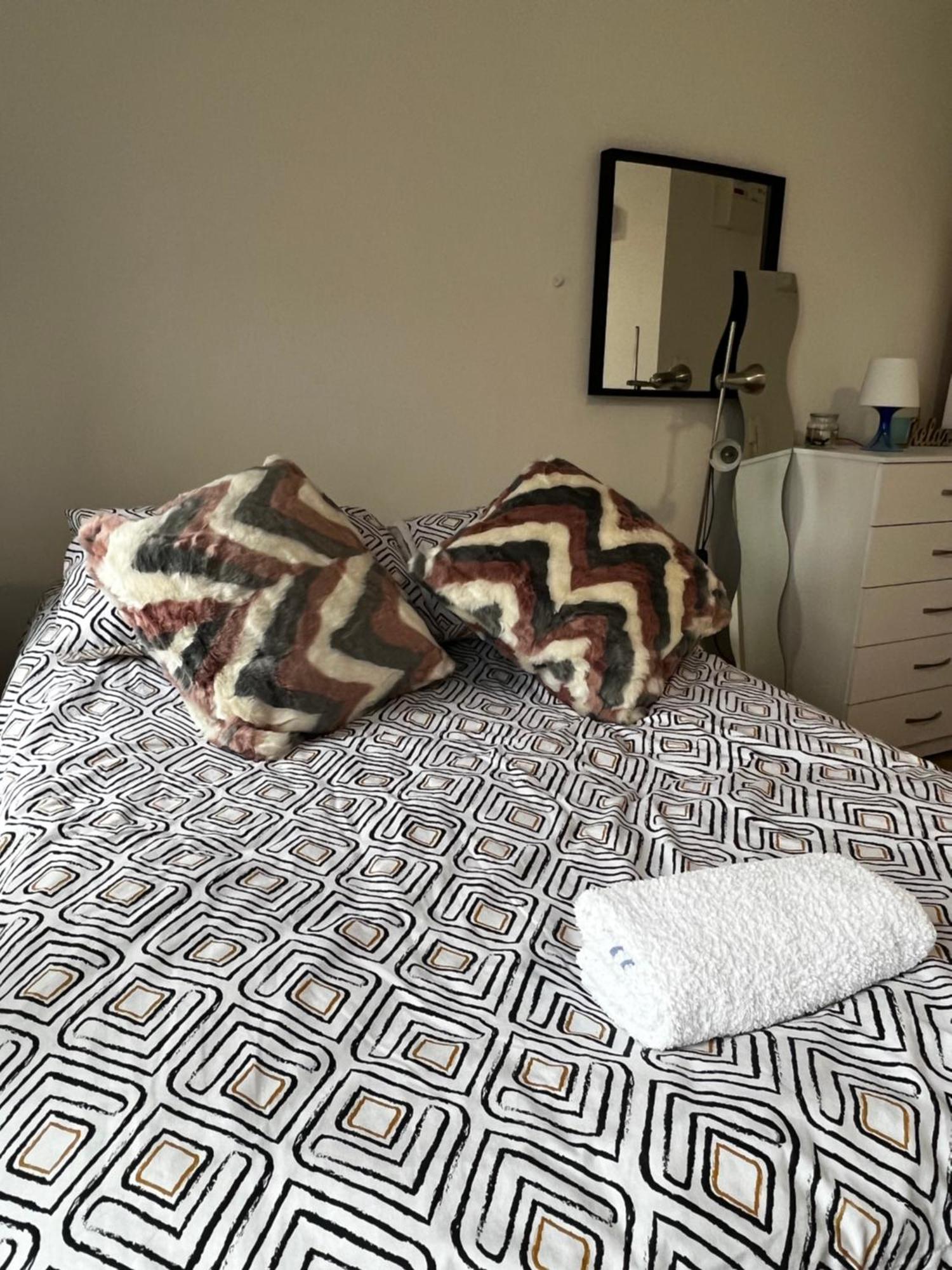 Flat In Apartment London