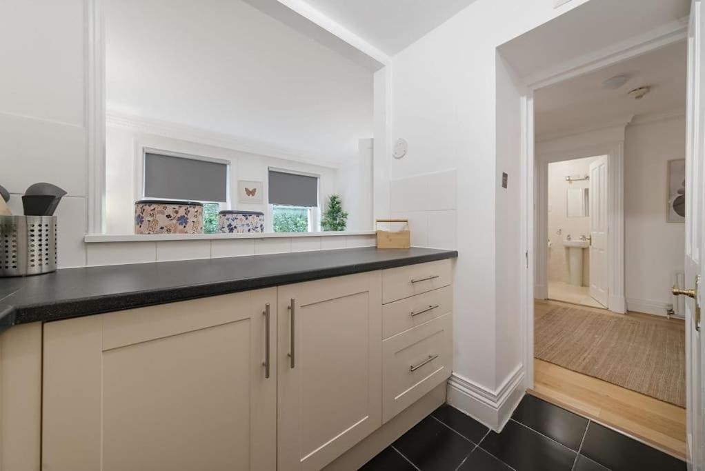 Knightsbridge Two Bed Apartment London