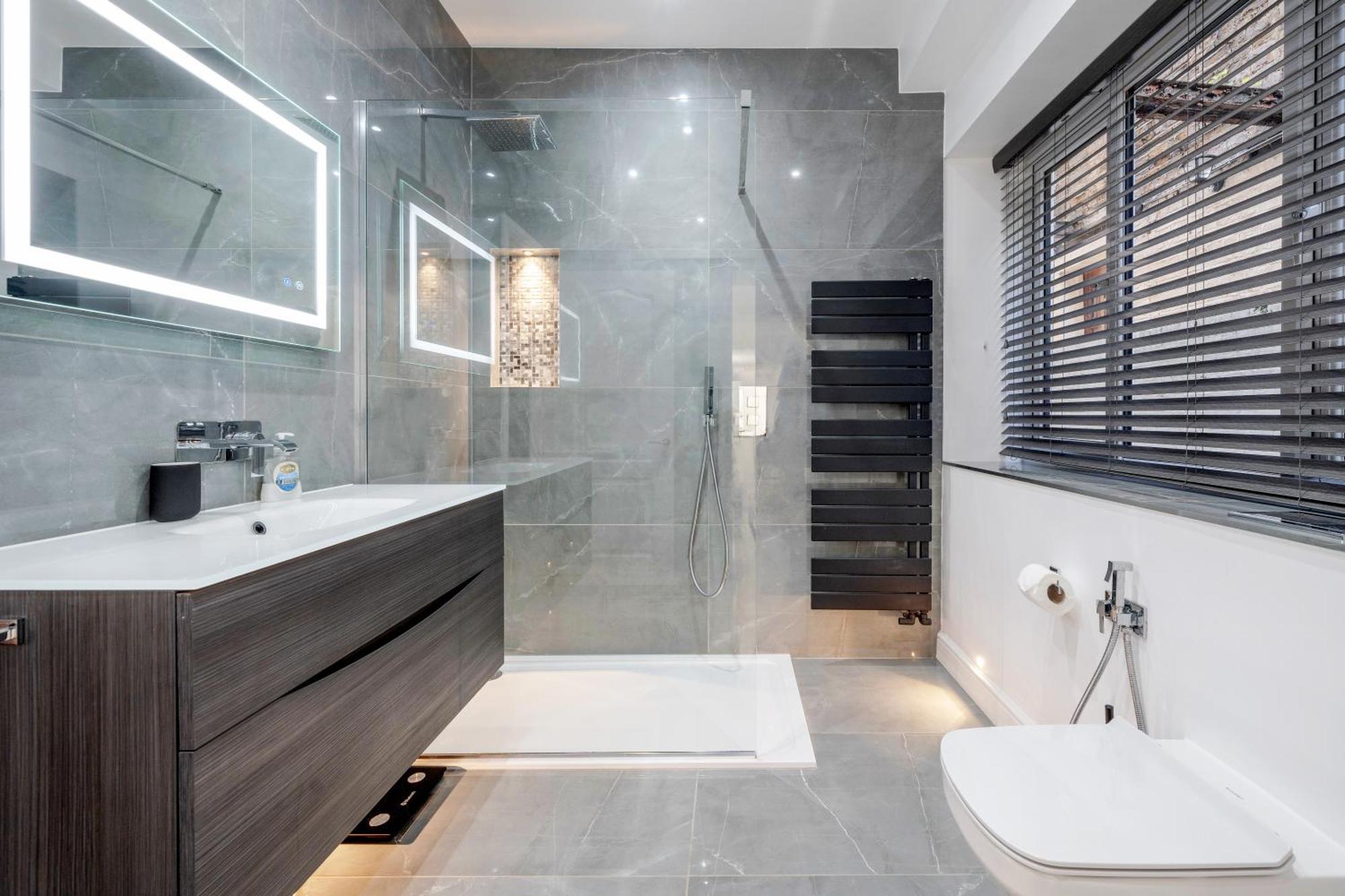Maida Vale Gem By Little Venice With Stunning Garden Apartment London