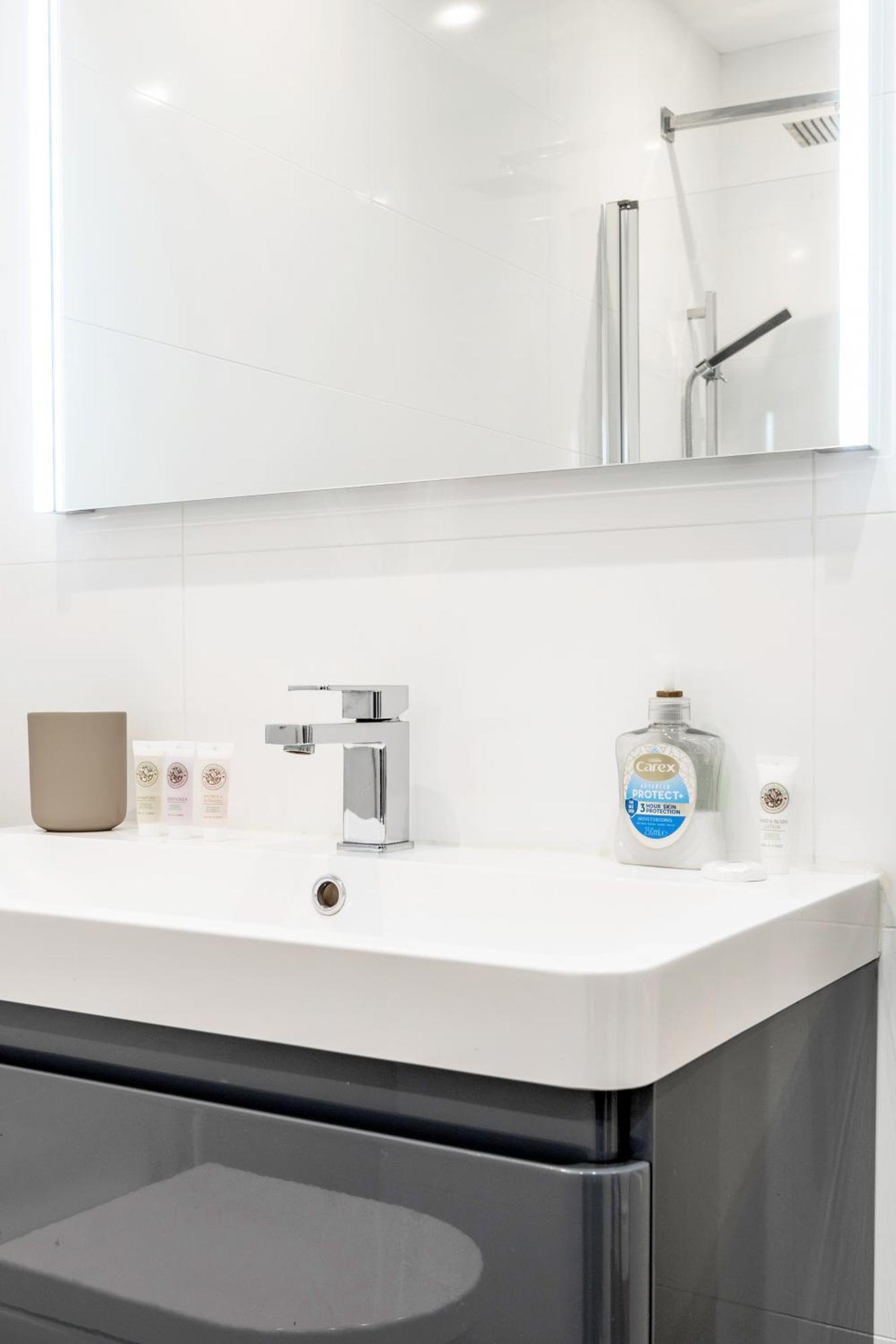 Maida Vale Gem By Little Venice With Stunning Garden Apartment *