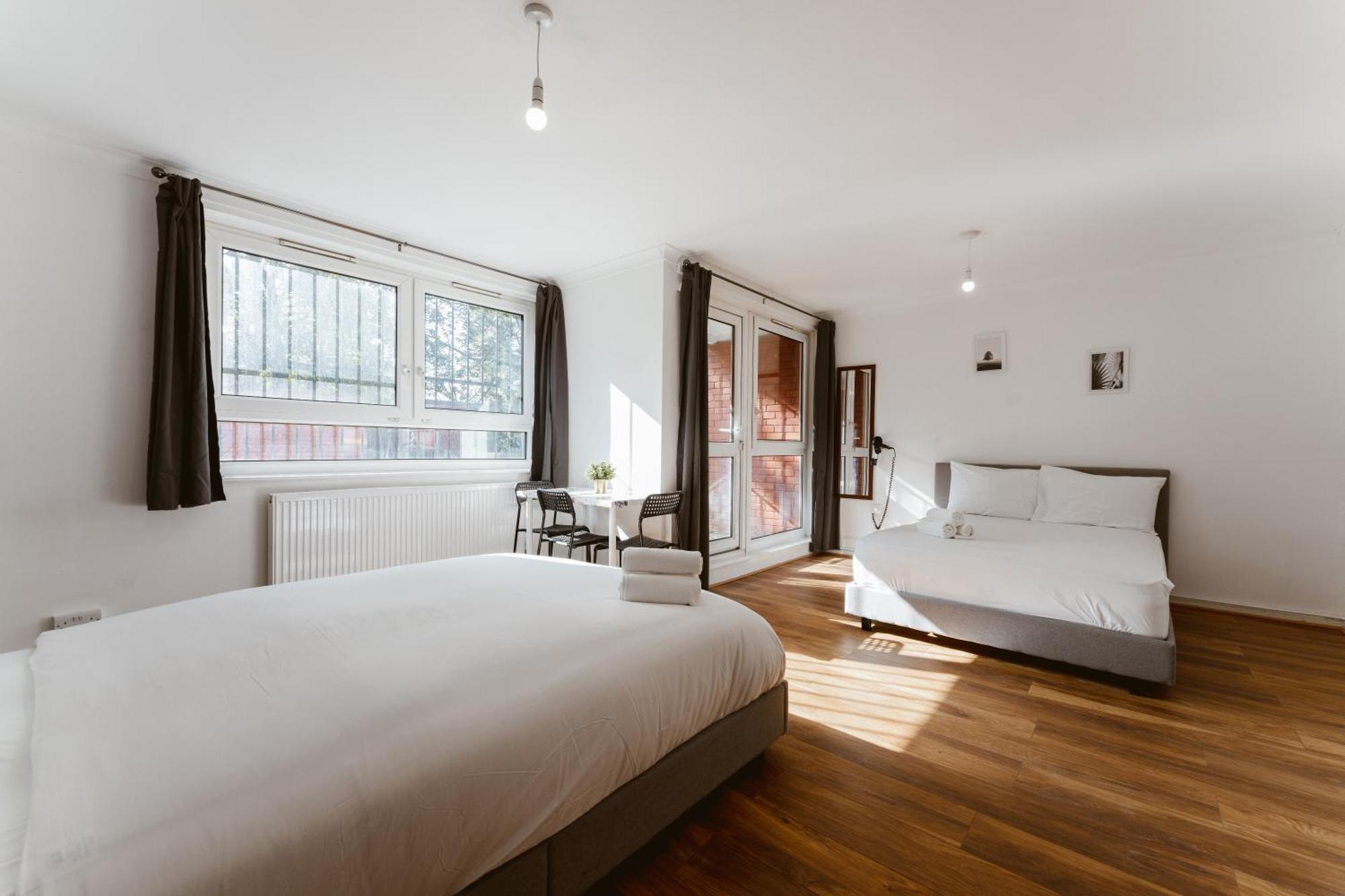 Shadwell Double - 13 * London