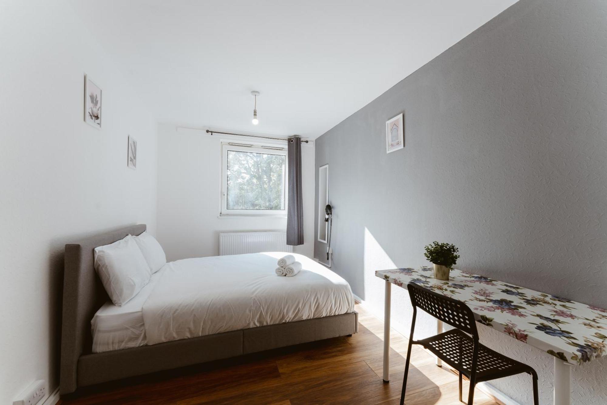 Shadwell Double - 13 Guest house London