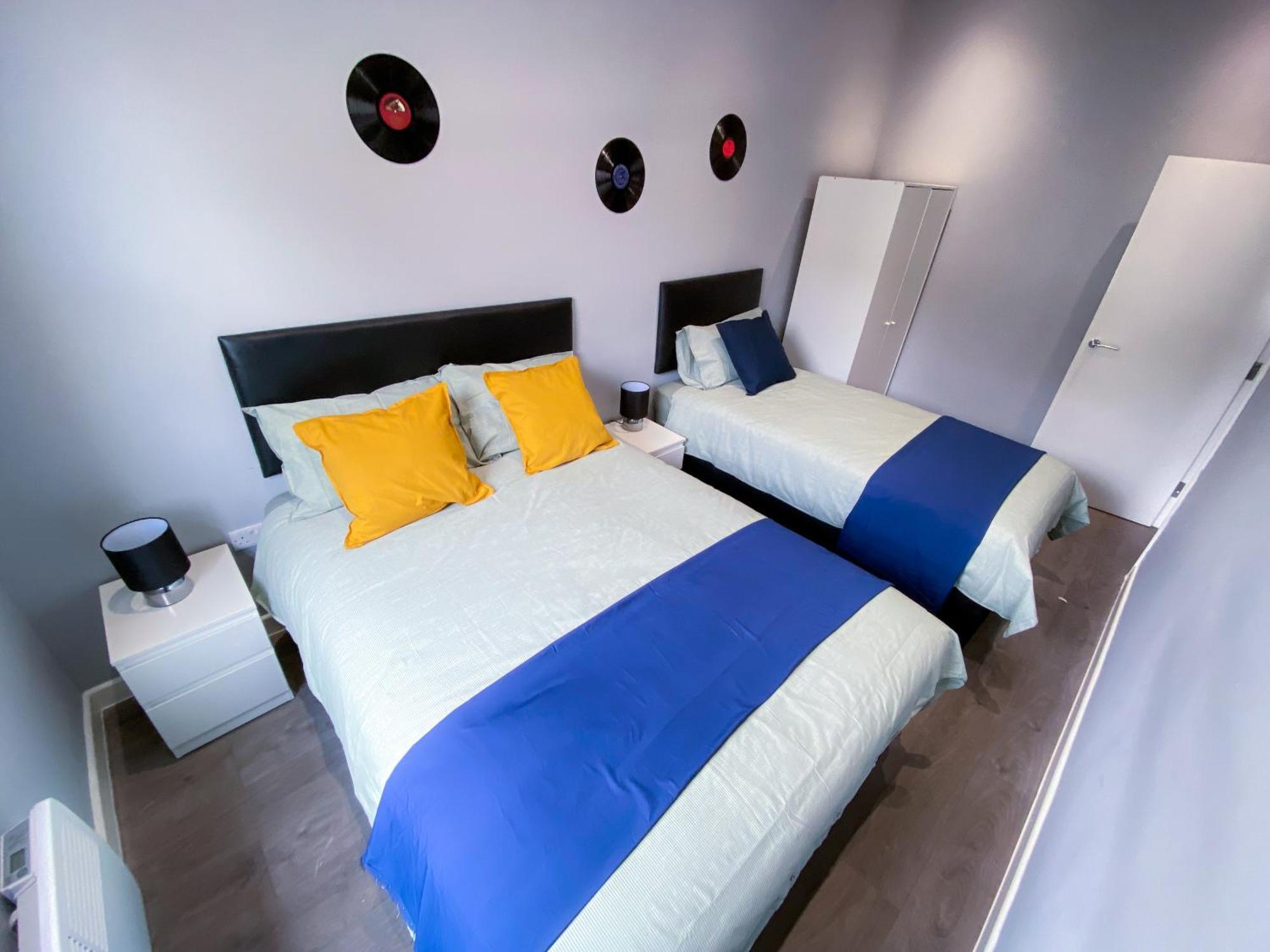 Apartment Modern 1 Bedroom Flat In Wood *