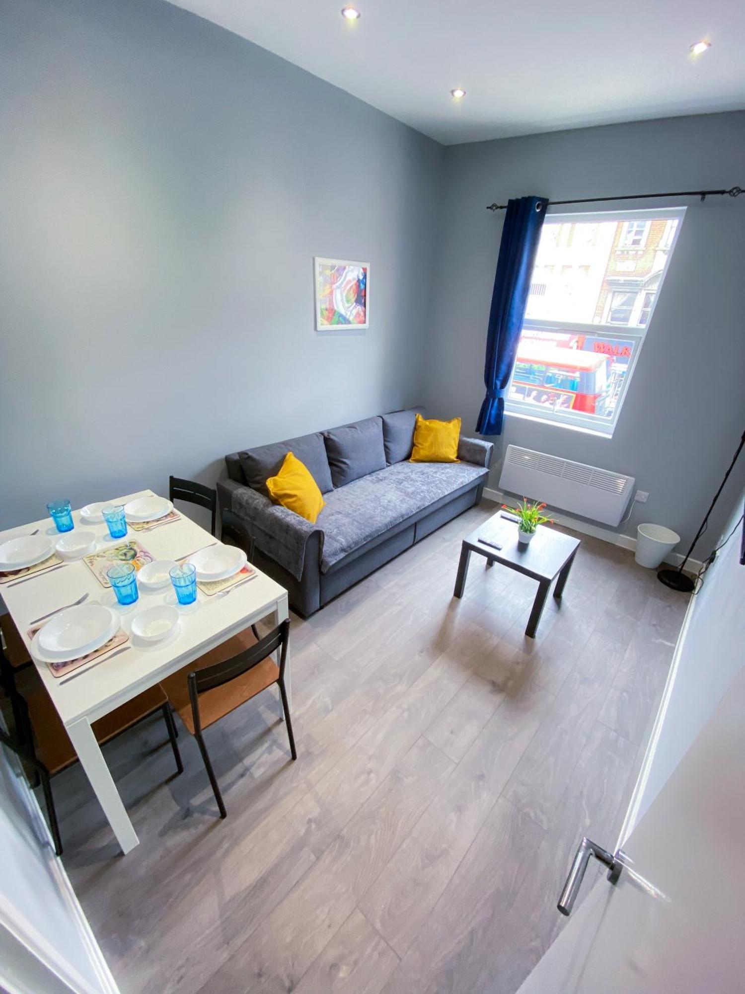 Apartment Modern 1 Bedroom Flat In Wood London