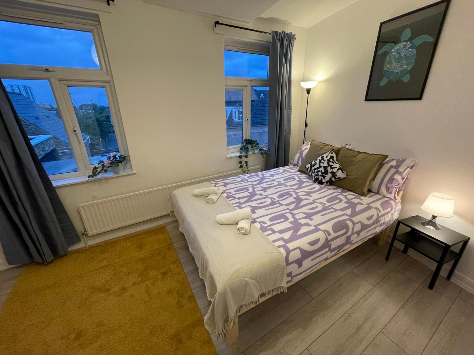 Luminous Family Flat *