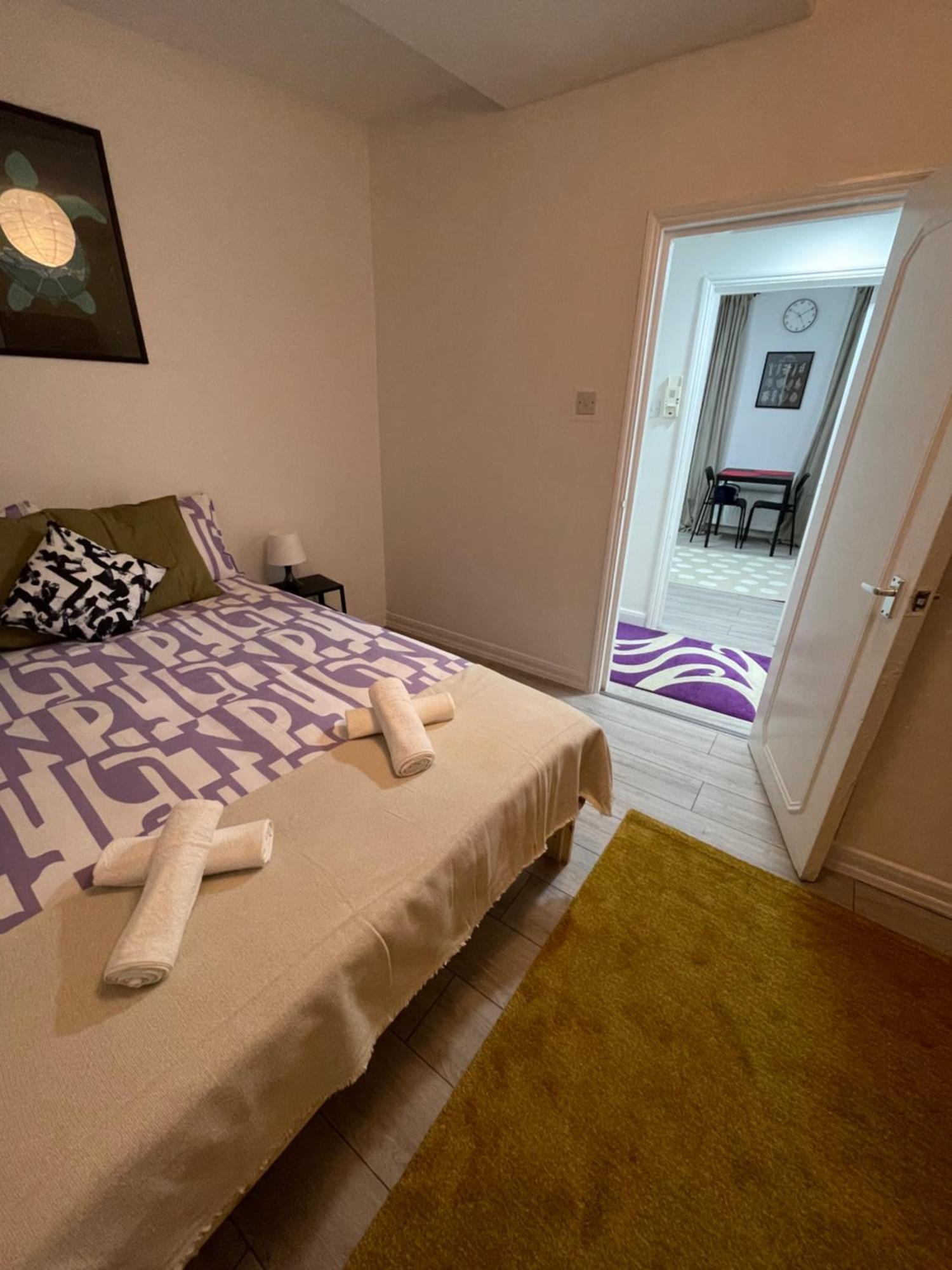 Luminous Family Flat * London