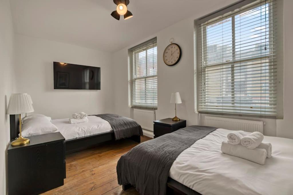 Apartment In Shoreditch/ Old St