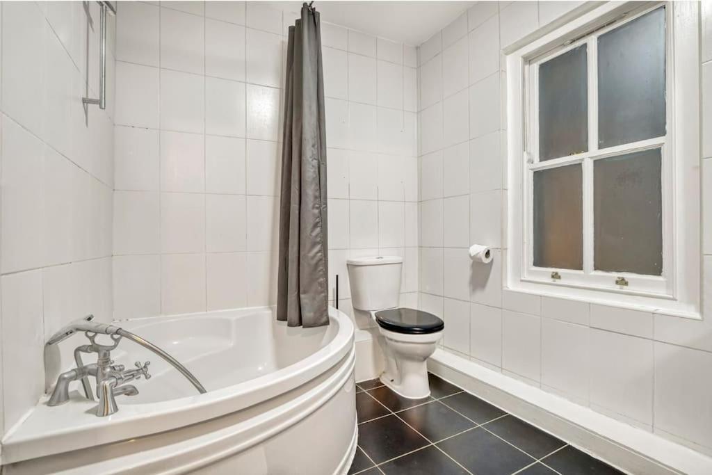 Apartment In Shoreditch/ Old St *
