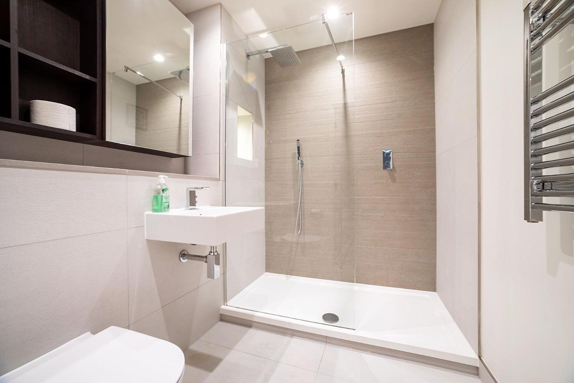 Apartment Modern, Stylish, Canalside Penthouse Next To Wembley Stadium! *
