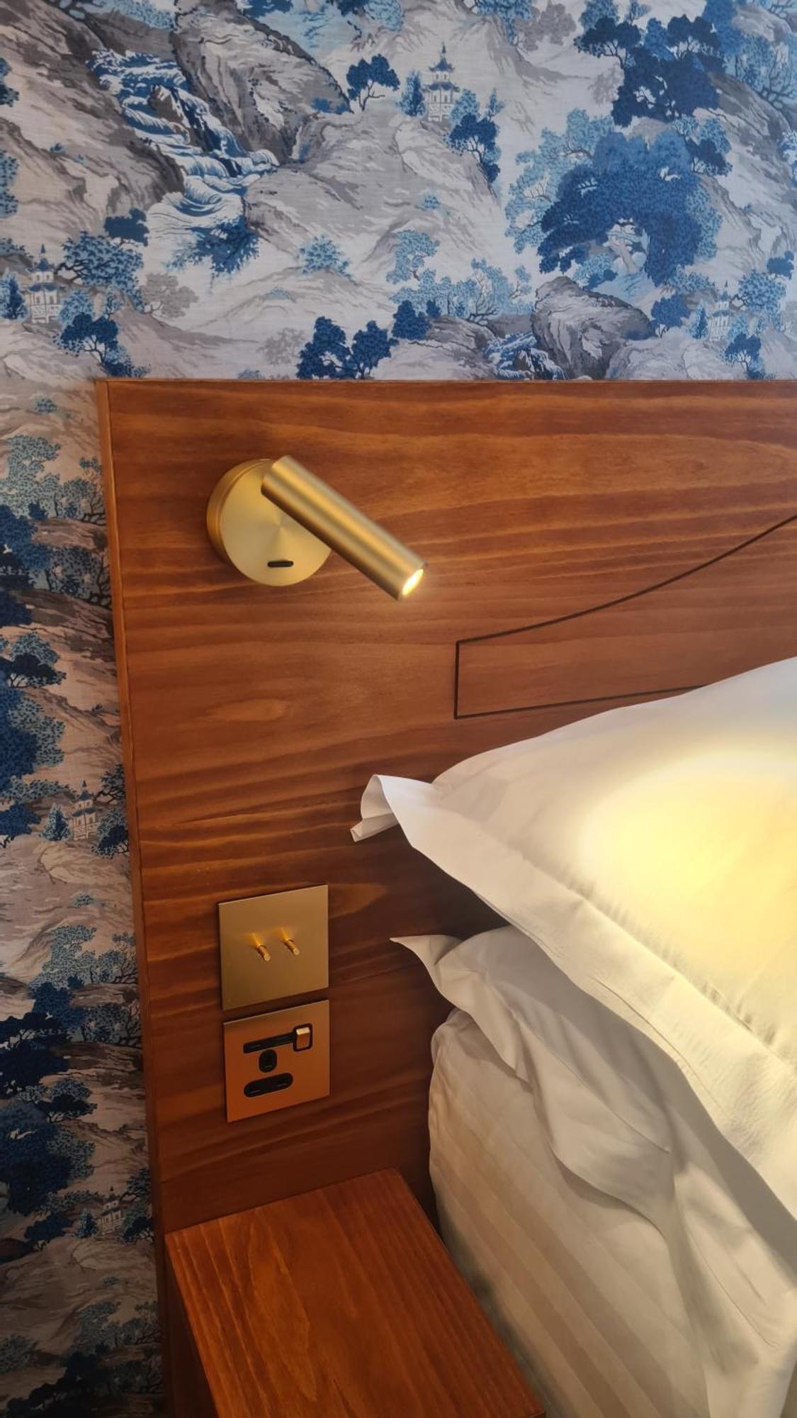 Hotel London Lodge Hotel 3*