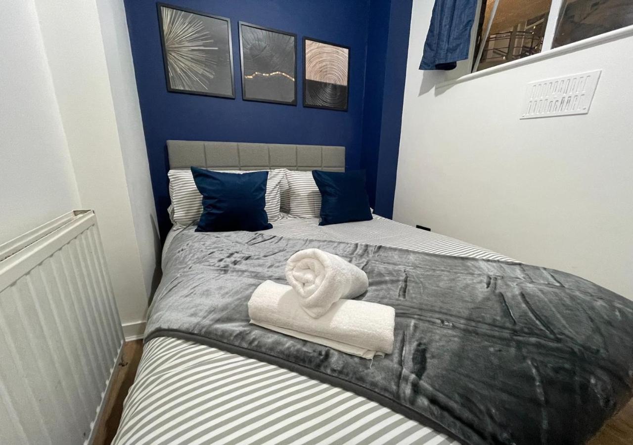 Beautiful Near Paddington - Sleeps 8 *