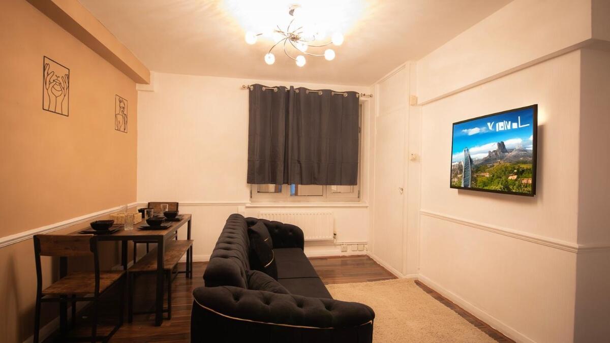 Apartment Modern Near Bridge