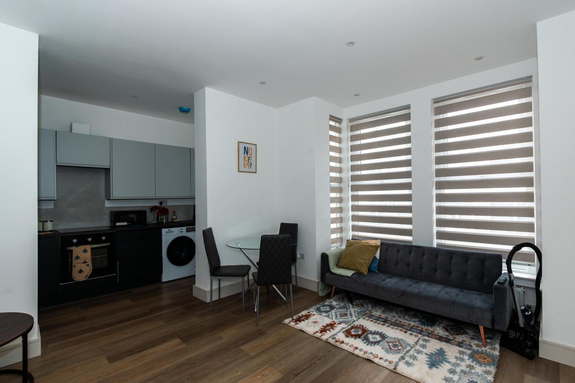 Tranquil 1br In Hendon London
