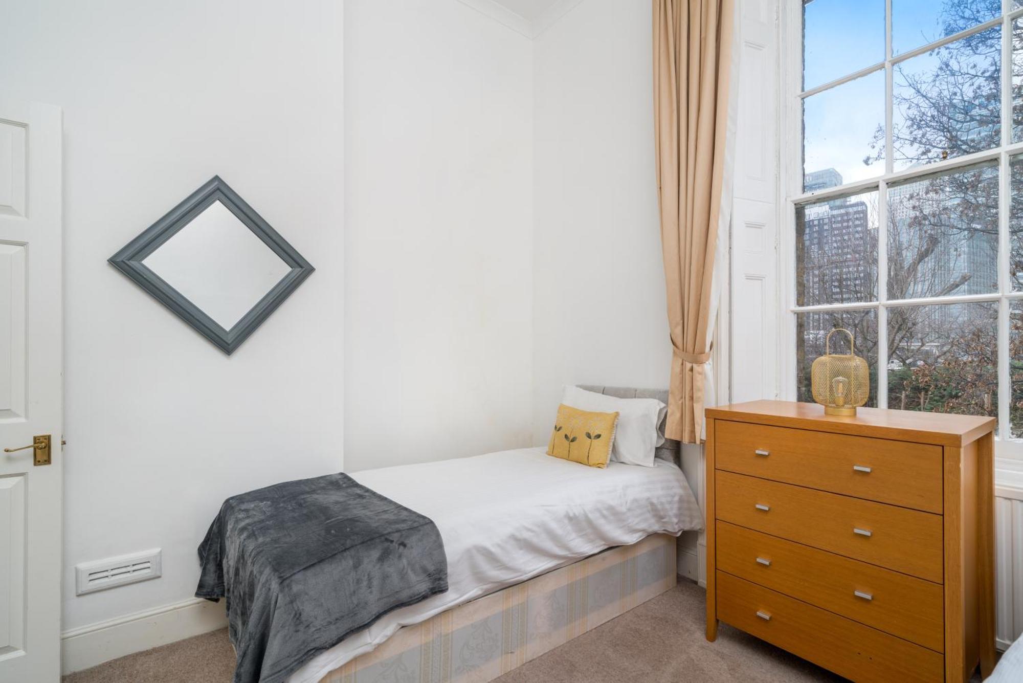 Comfort And Space In Canary Wharf With Easy Access To Excel, O2 Arena And Airport *