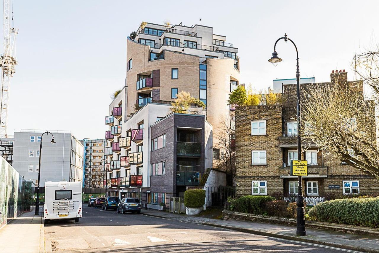 Apartment Bright Camden Retreat With Balcony London