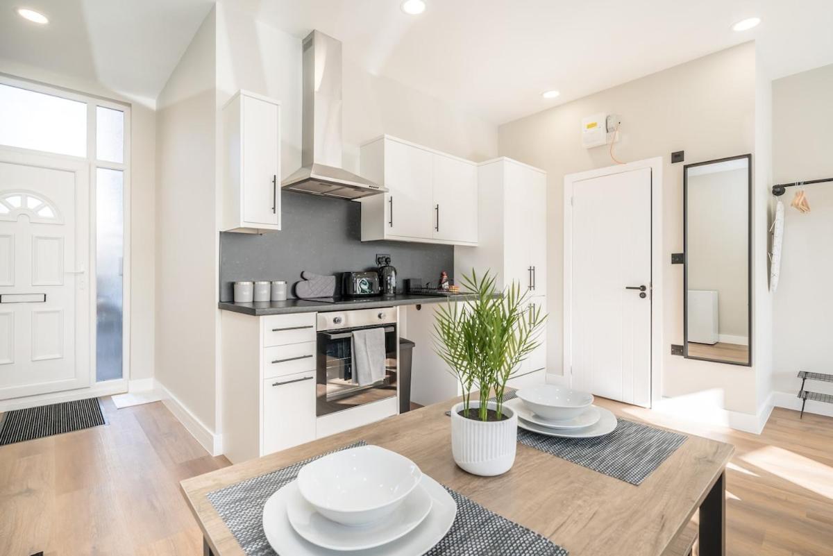 The Docks Apartment London