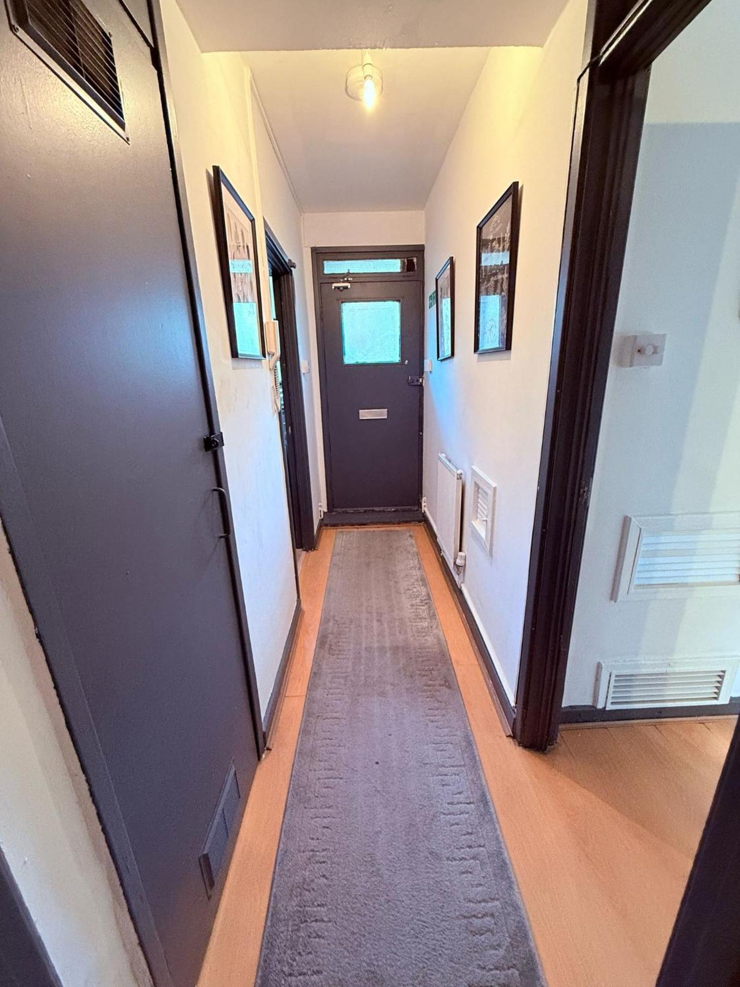 5 Minutes To Flat Apartment
