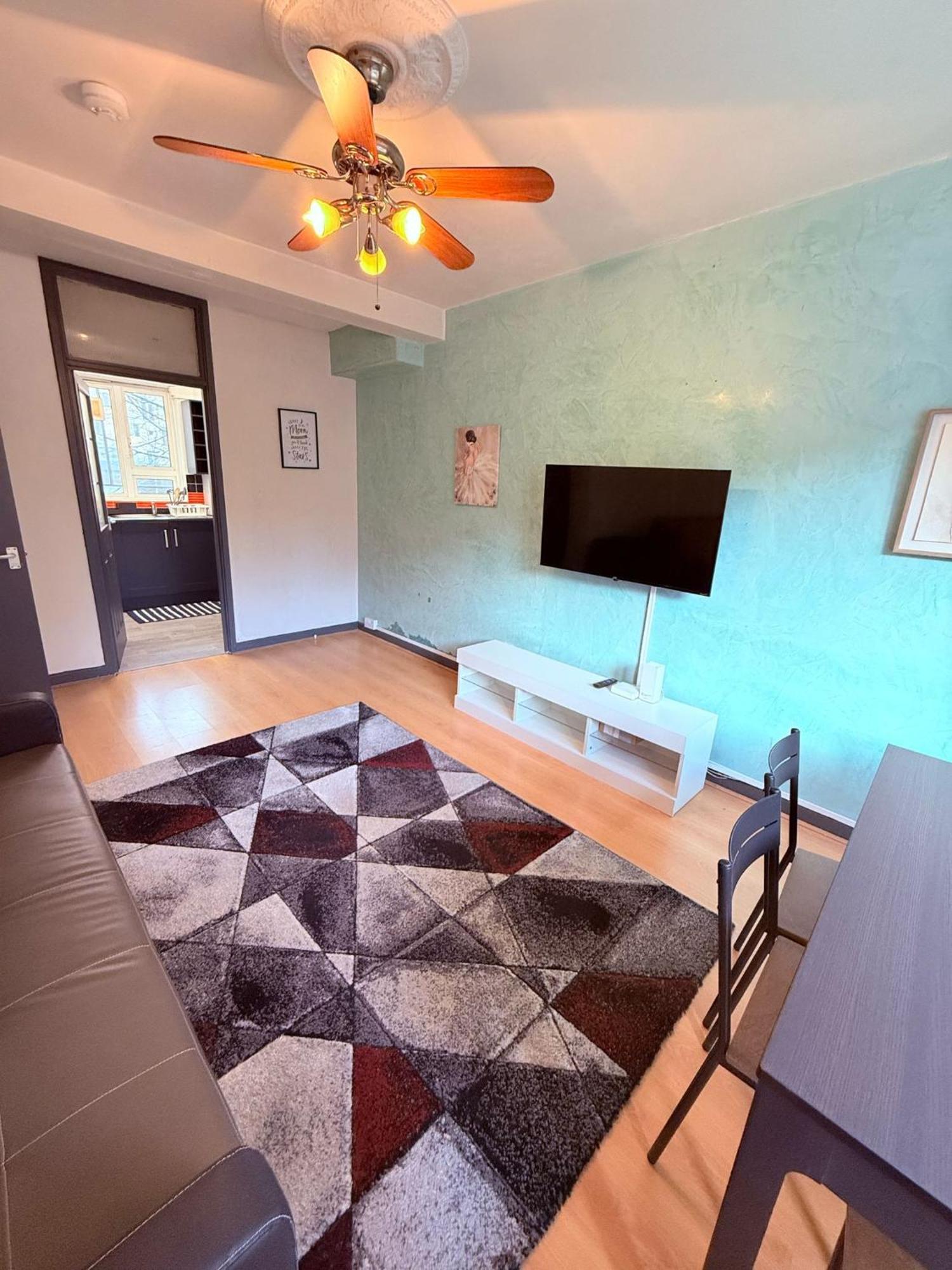 5 Minutes To Flat Apartment