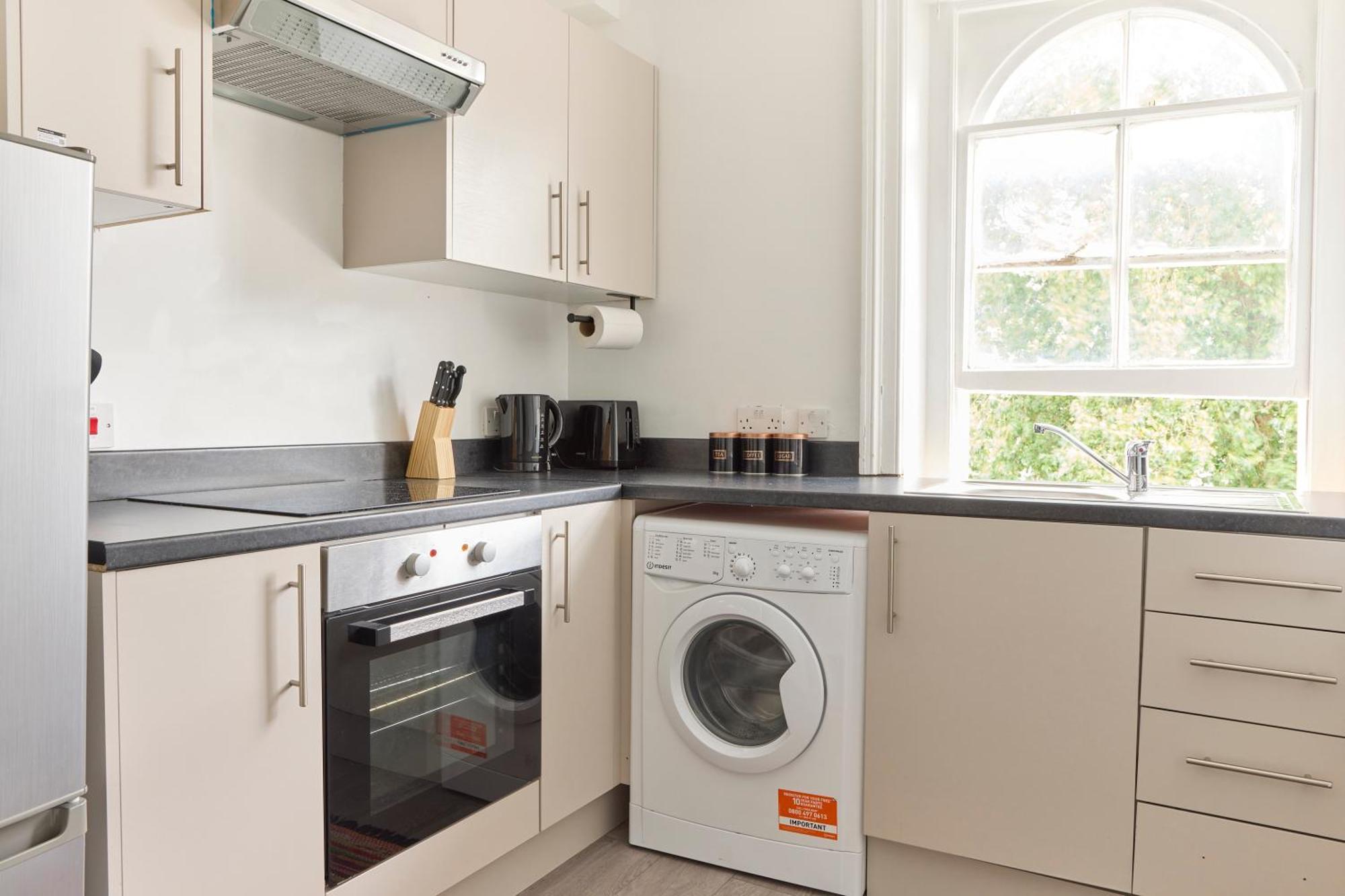 The Notting Hill Oasis Apartment