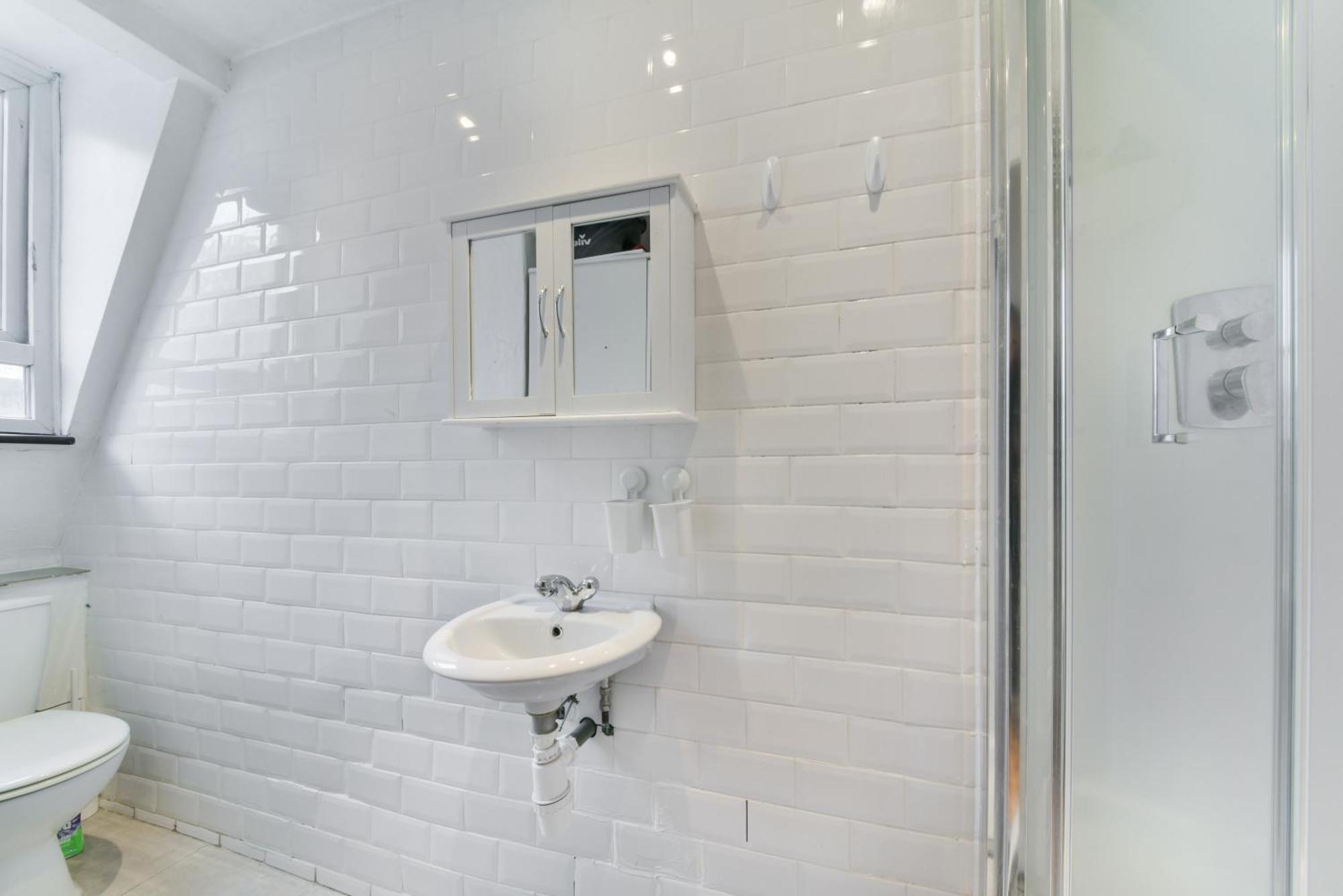 Hatton Gardens - 2 Bedroom Family London