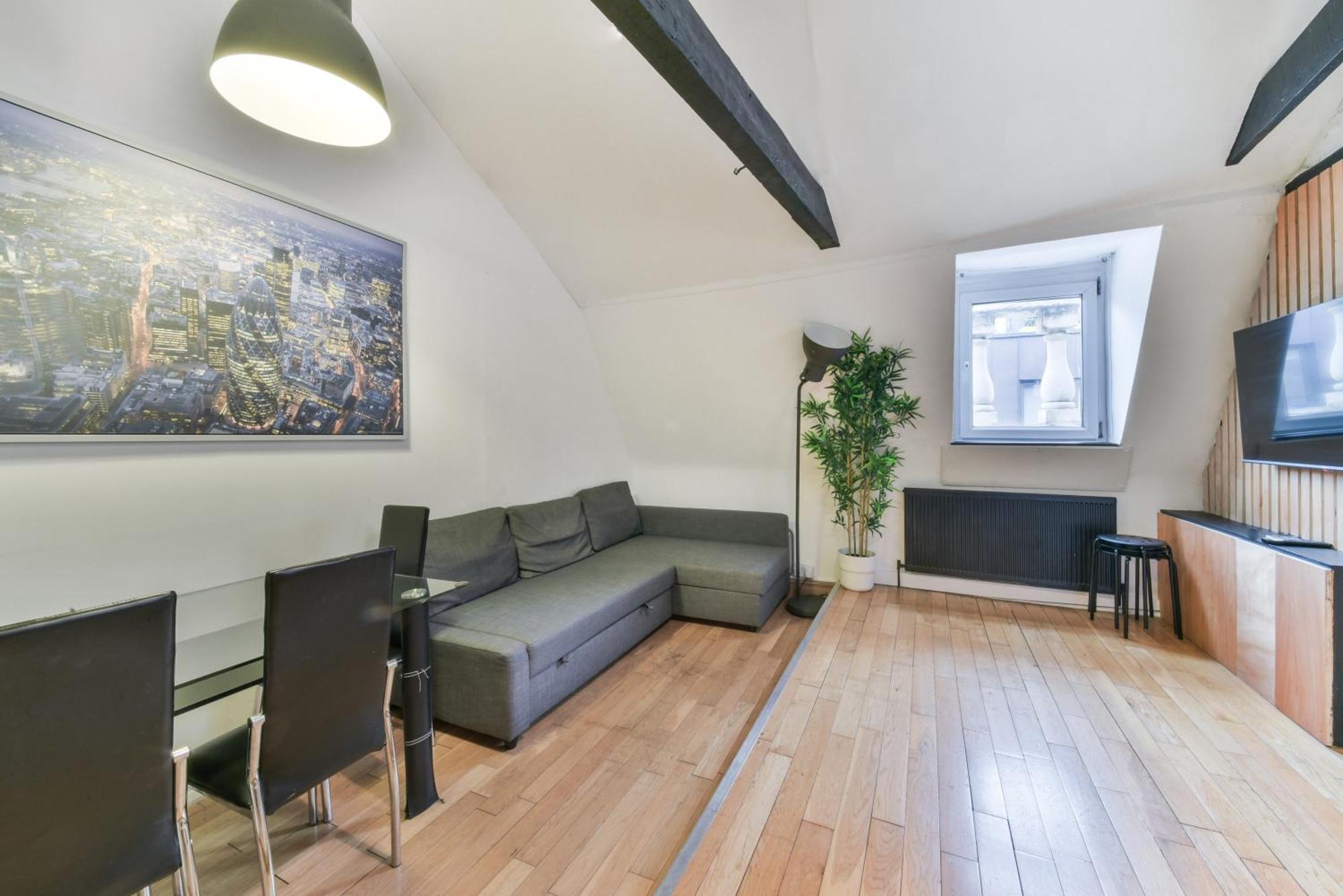 Hatton Gardens - 2 Bedroom Family London