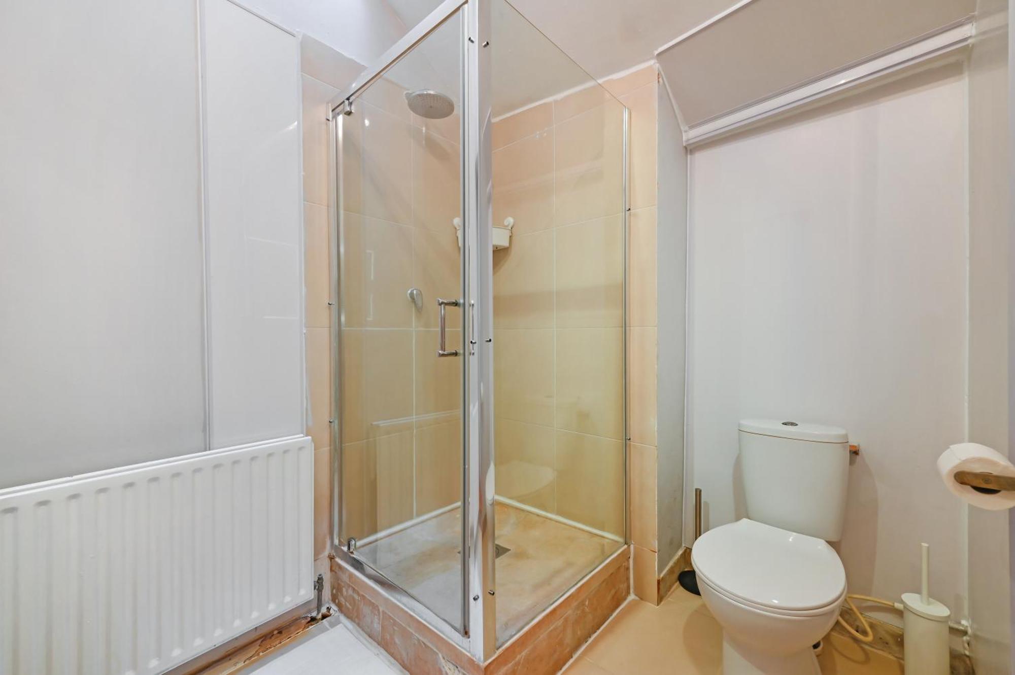 Hatton Gardens - 2 Bedroom Family Apartment
