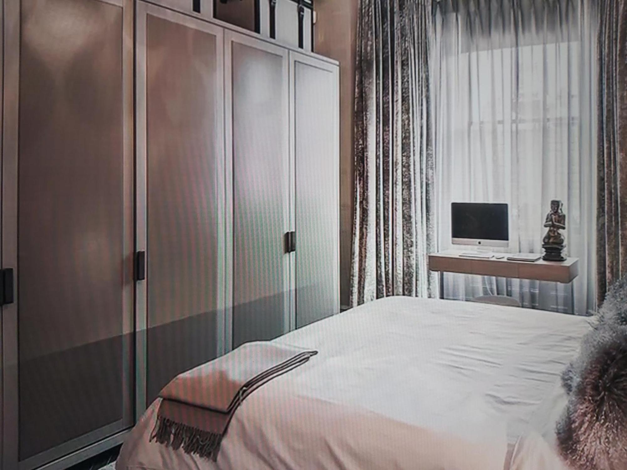 Modern With An Enviable Address * London