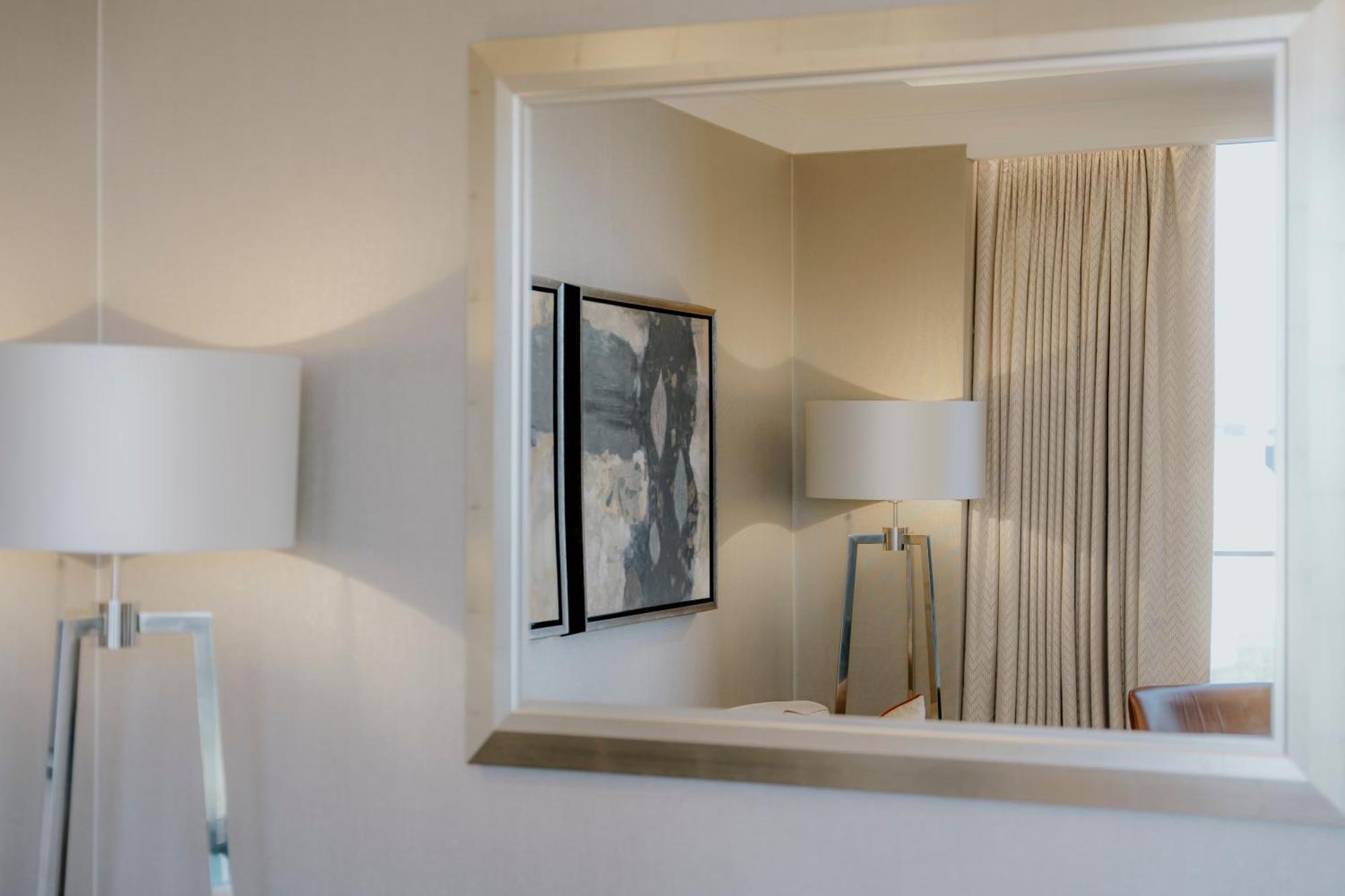 Hyatt Regency Embankment 4*