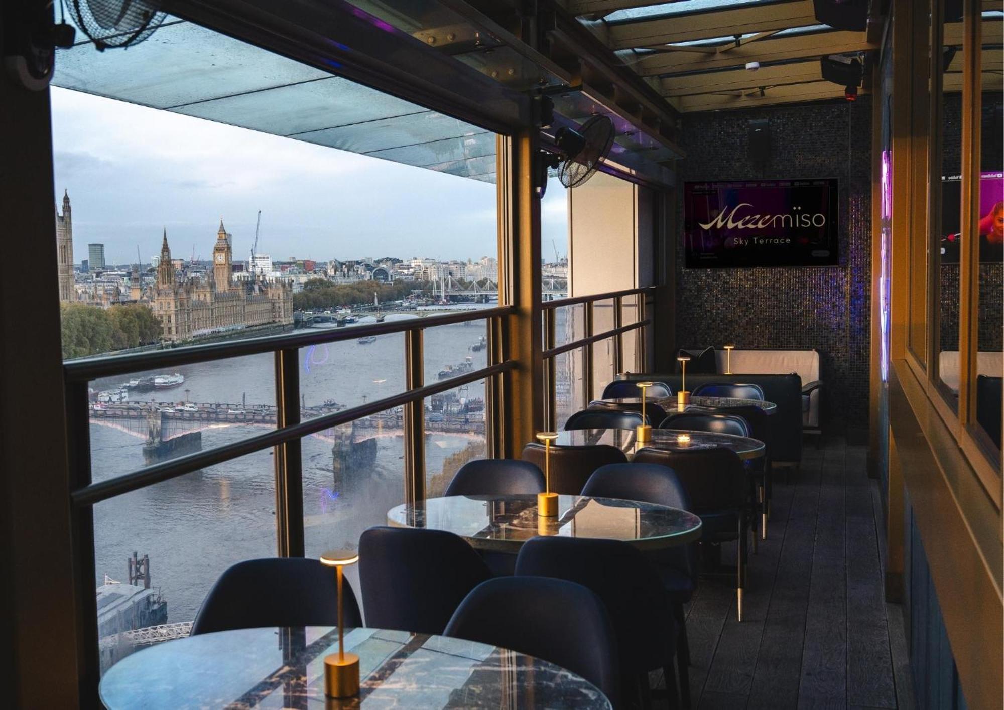 Hotel Hyatt Regency Embankment London