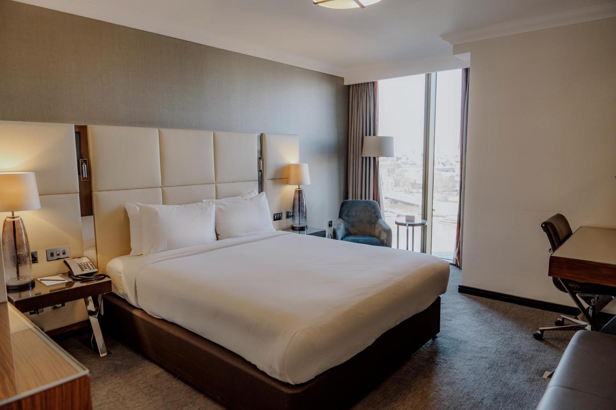 Hyatt Regency Embankment Hotel 4*