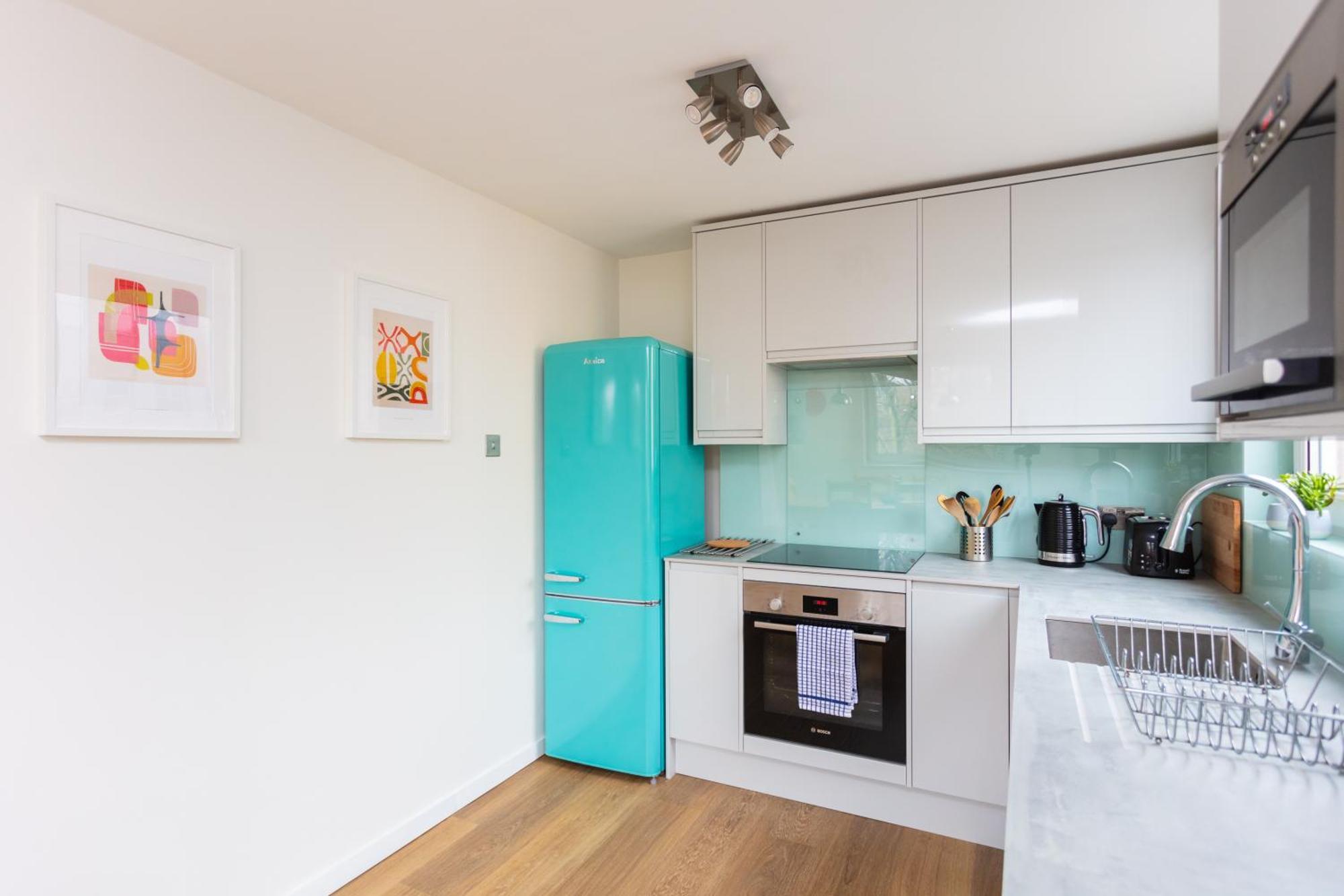 Apartment Spacious 3 Bedroom In Old Street *