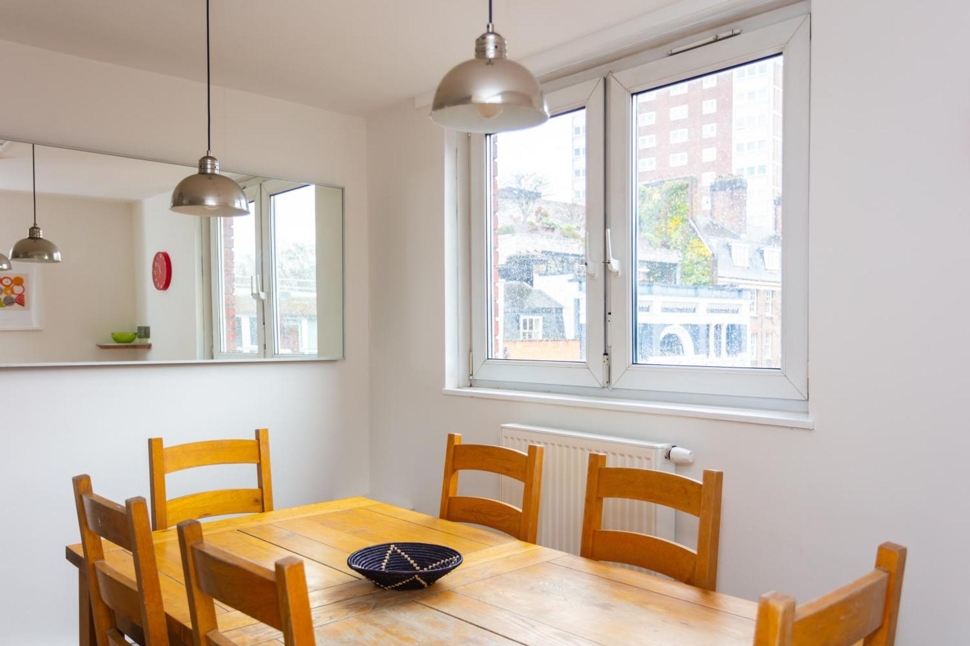 Spacious 3 Bedroom In Old Street Apartamento