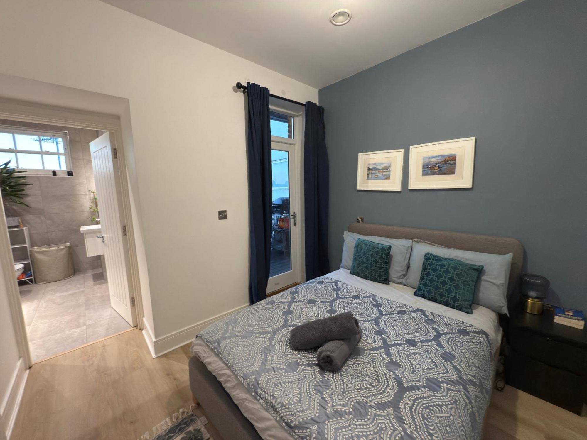 West Luxury Oasis, Ealing Broadway - Location!!! *