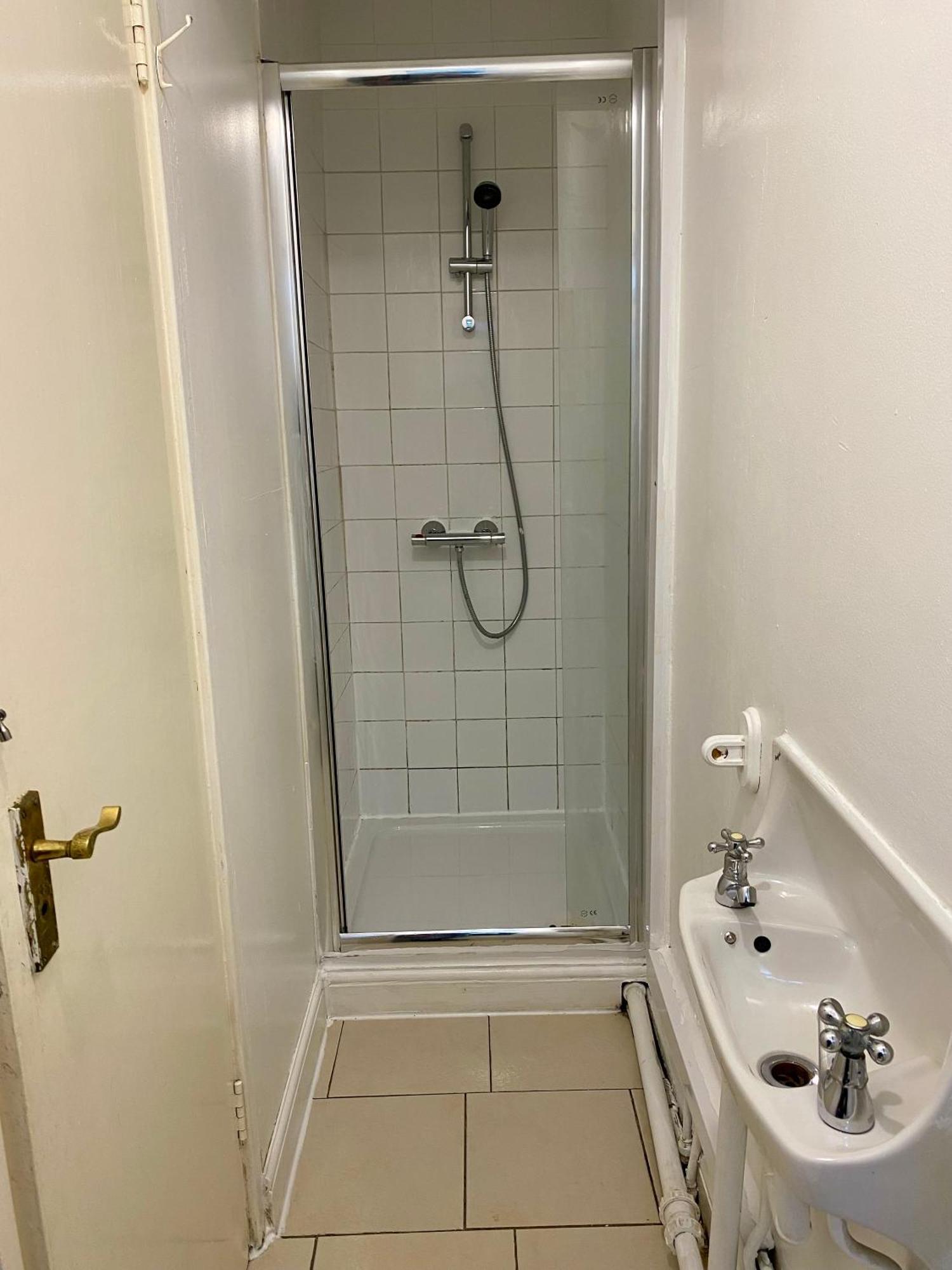 Apartment Cosy 3 Bedroom House Near Stratford,olympic Park, E15 *