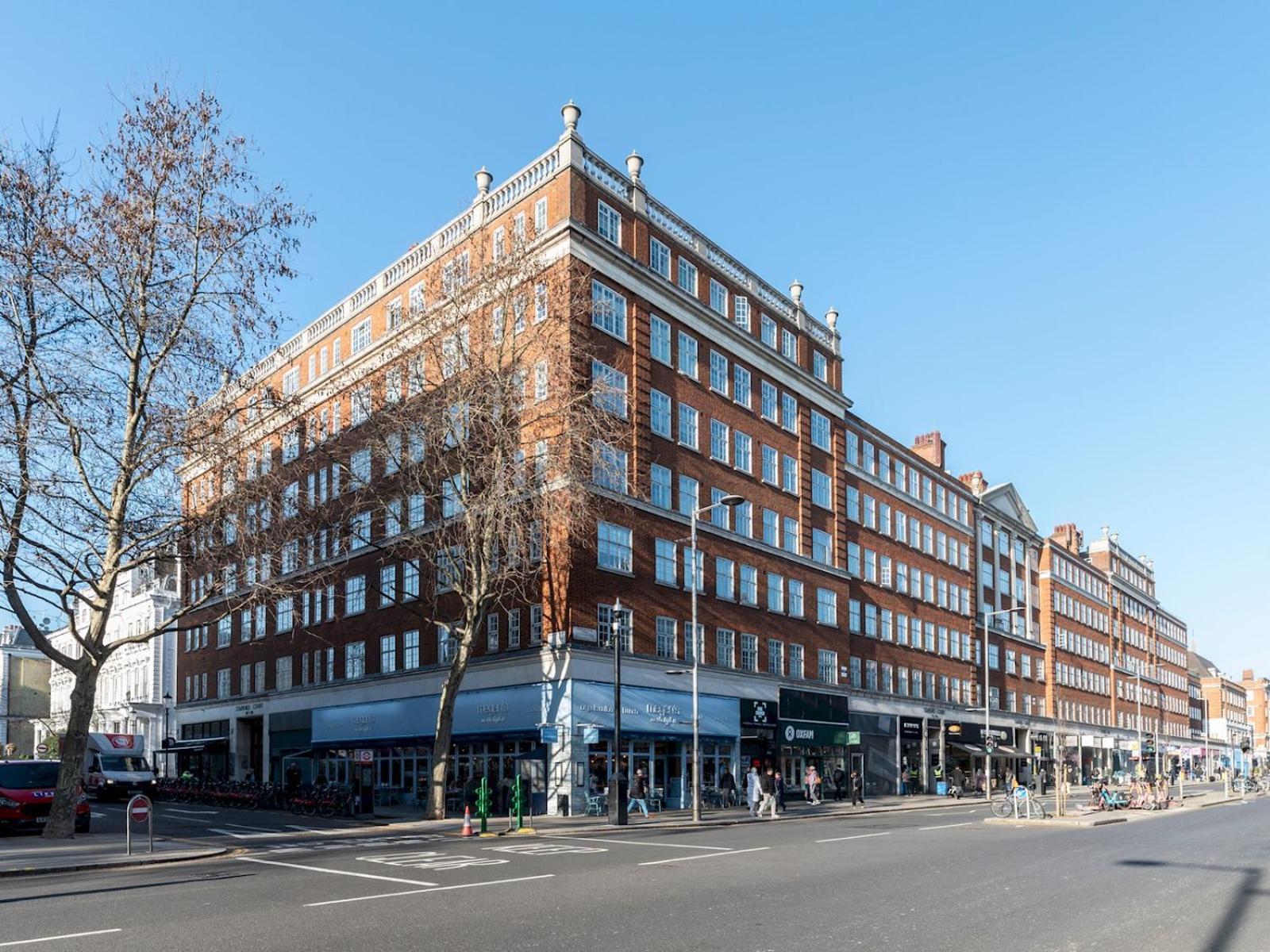 Apartment Pass The Keys Spacious 2-bedroom Flat In The Heart Of Kensington London