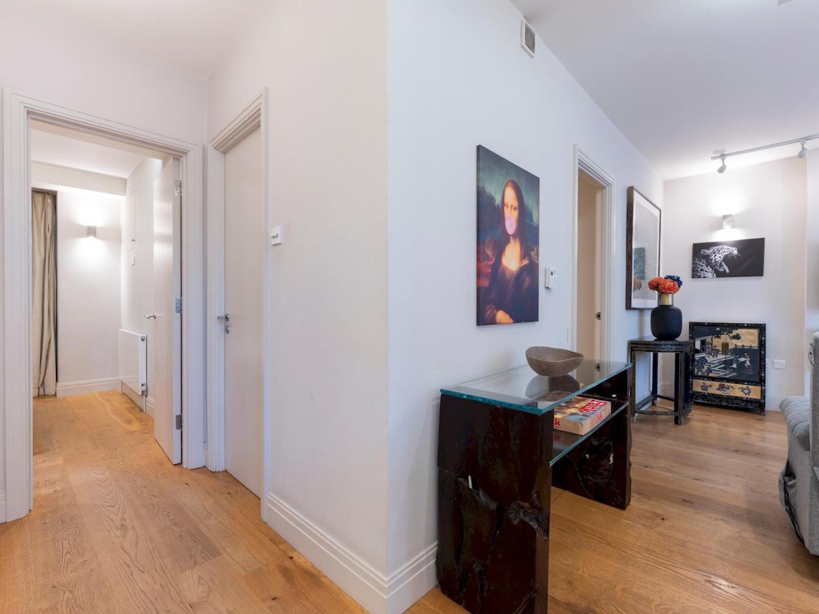 Apartment Pass The Keys Spacious 2-bedroom Flat In The Heart Of Kensington *