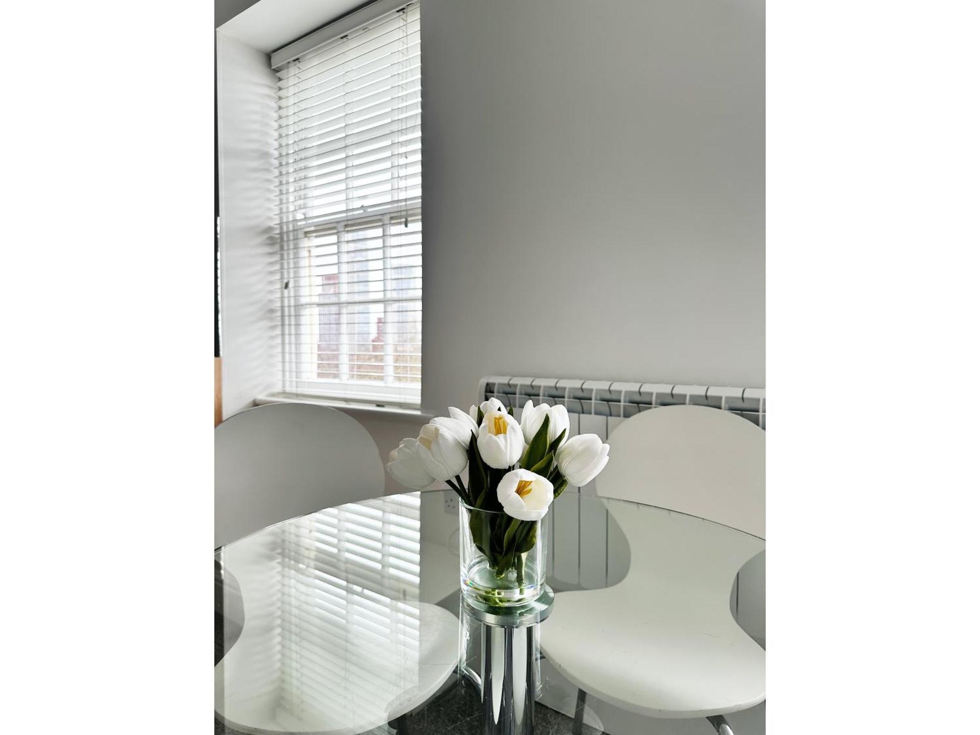 Riverside Modern One Bedroom London
