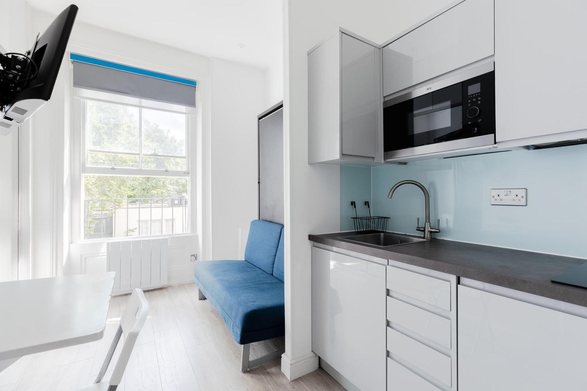 Prime Vision Living - Hyde Park