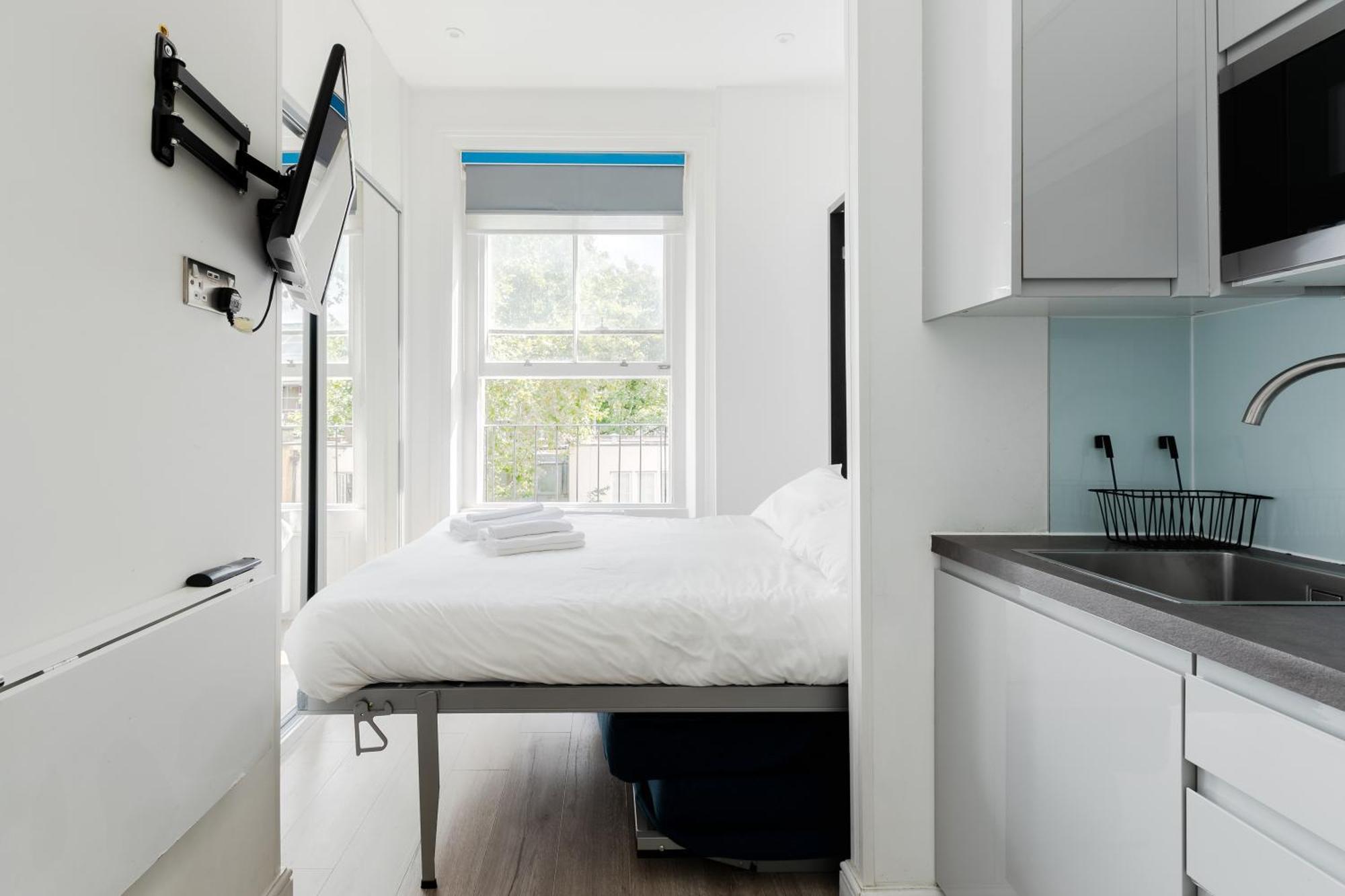 Prime Vision Living - Hyde Park London