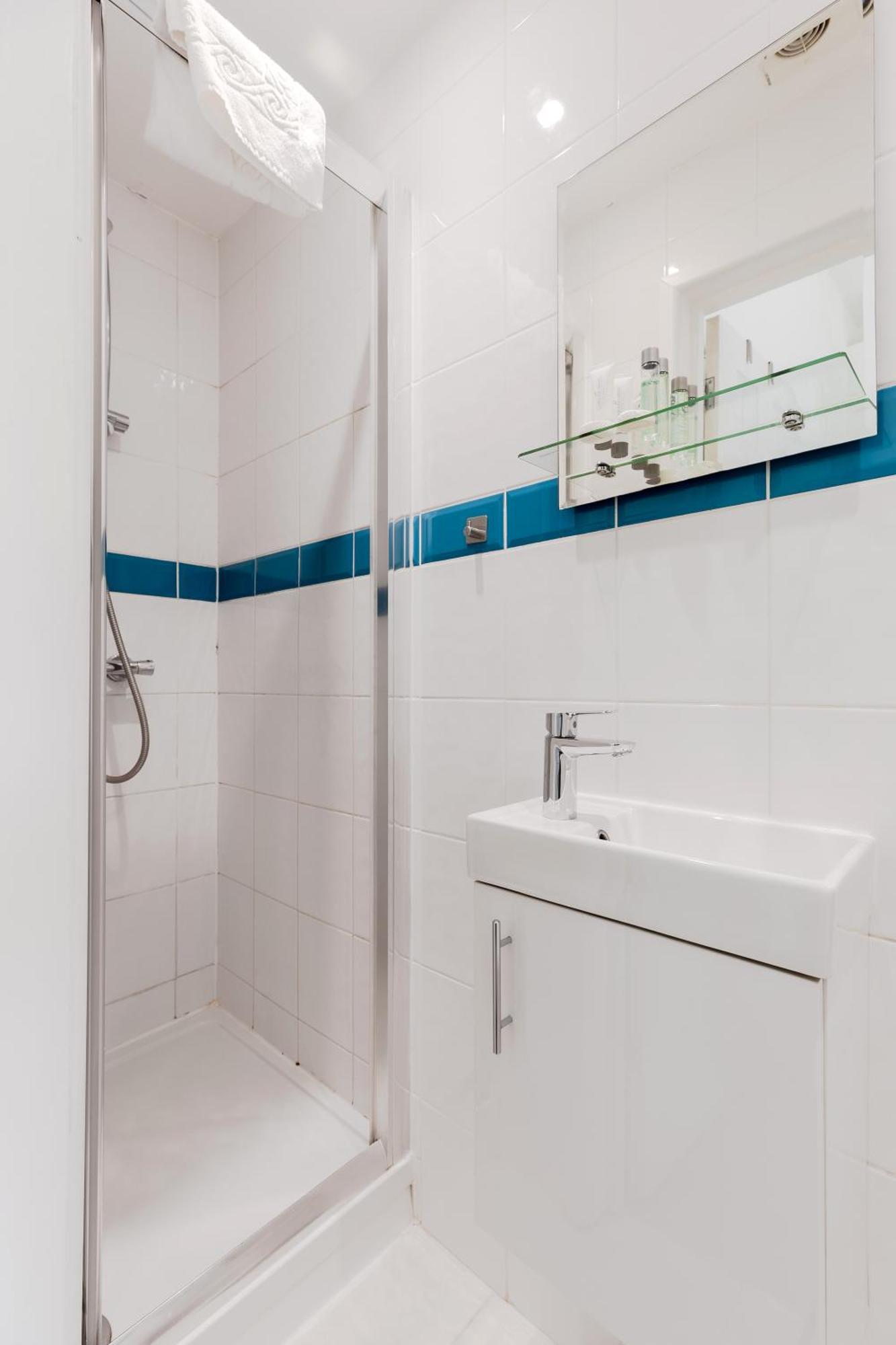 Prime Vision Living - Hyde Park Apartment
