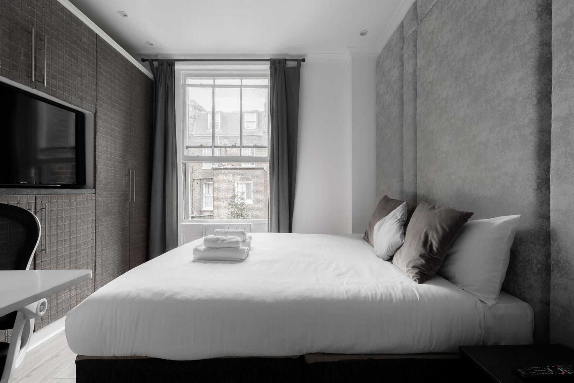 Prime Vision Living - Hyde Park *