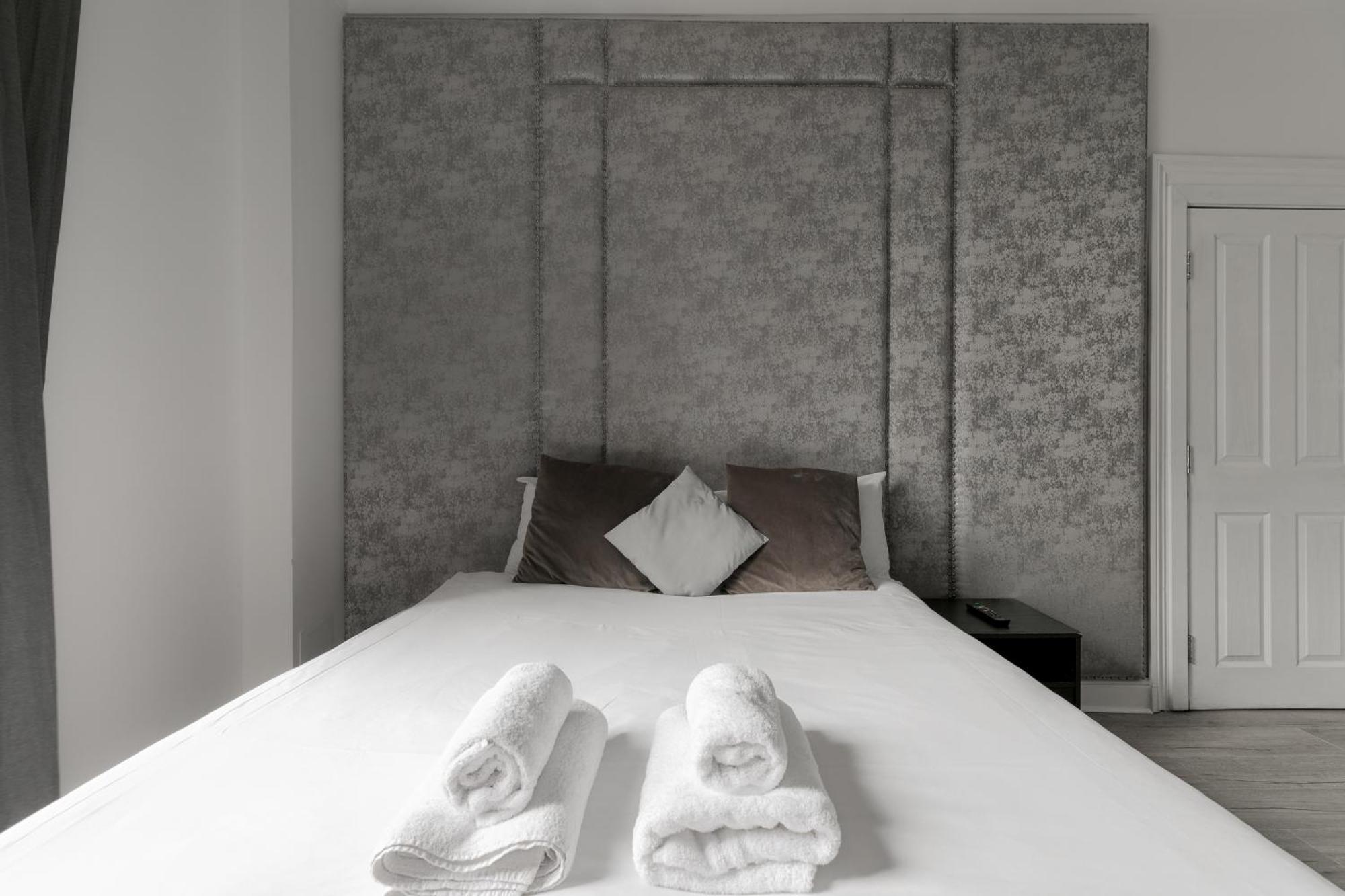 Prime Vision Living - Hyde Park London