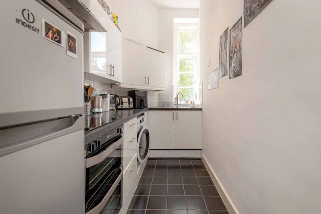 Two Double Mezzanine In Paddington * London