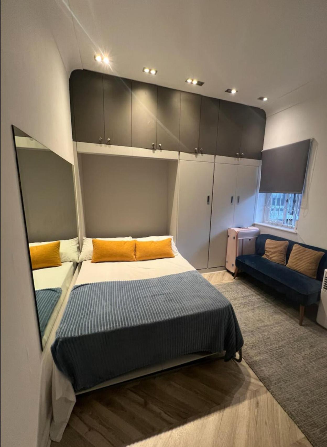 Apartment Stunning Next To Harrods