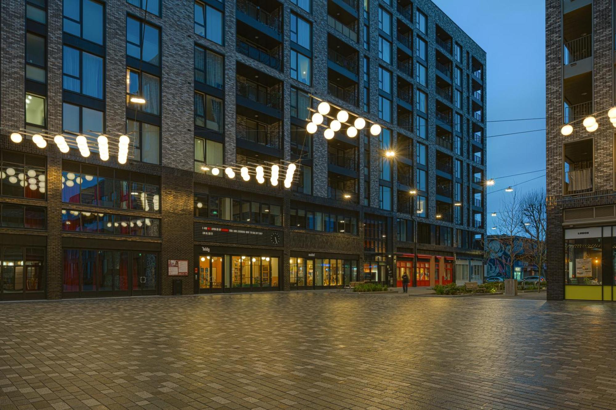 Canary Wharf Modern 1 Bed High Spec
