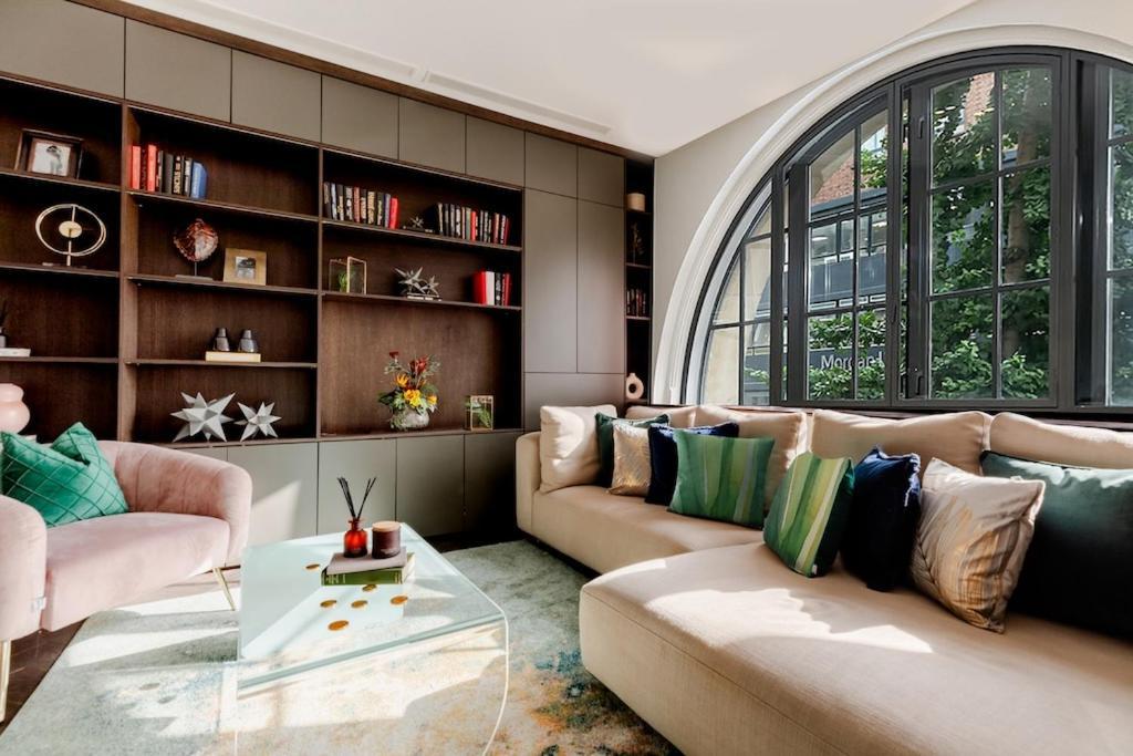 Shh! Oxford St Dream-come-true Fam Design Hot Spot Apartment London